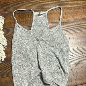 never worn, crop top tank top